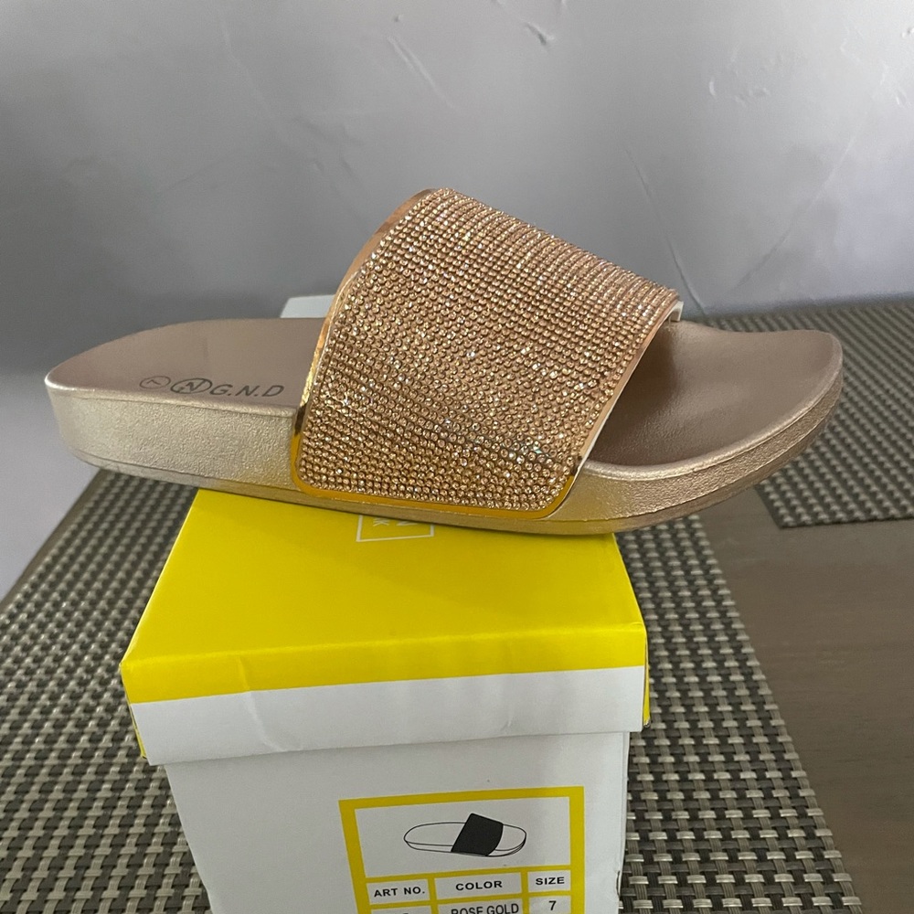 Gnd New York-Sandals